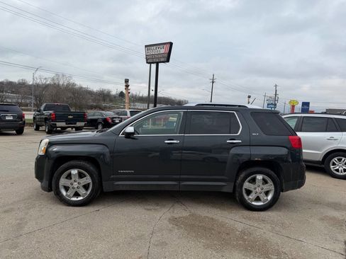 Used 2013 GMC Terrain SLT image 2
