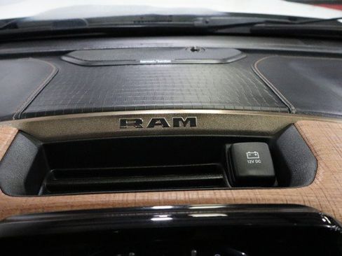 Used 2023 RAM 3500 Limited AWD/4WD image 53