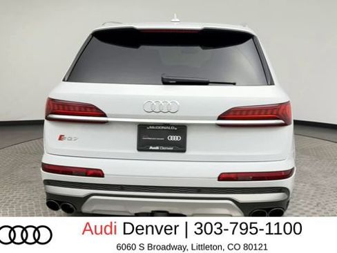 Used 2023 Audi SQ7 Premium Plus AWD/4WD image 3