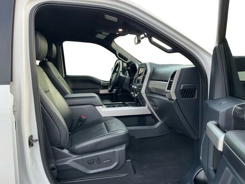 Used 2022 Ford F250 Lariat w/ Tremor Off-Road Package image 22