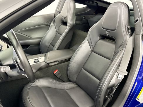 Used 2019 Chevrolet Corvette Grand Sport RWD image 16
