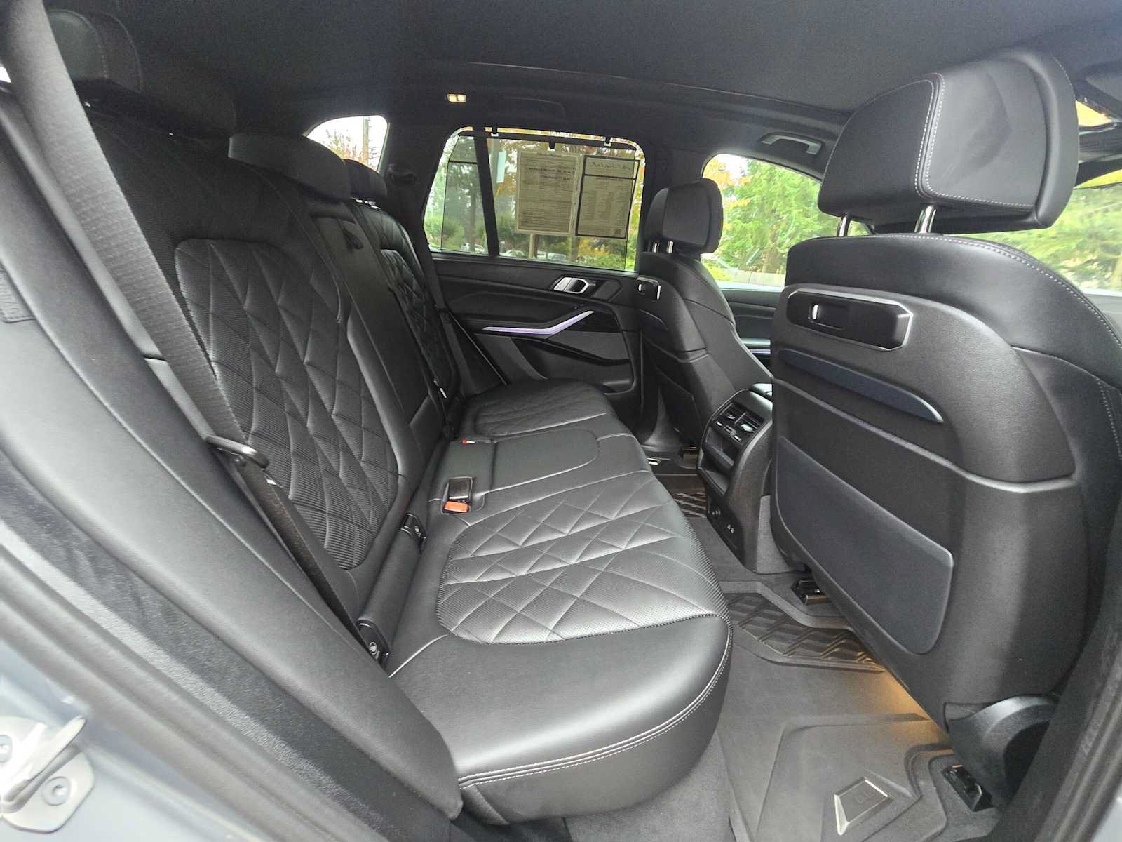 Used 2025 BMW X5 M60i AWD/4WD image 12