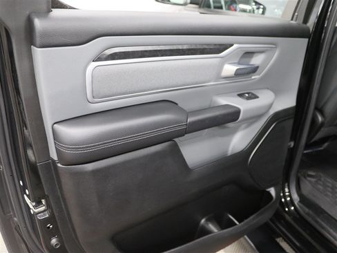 Used 2020 RAM 1500 Big Horn AWD/4WD image 19
