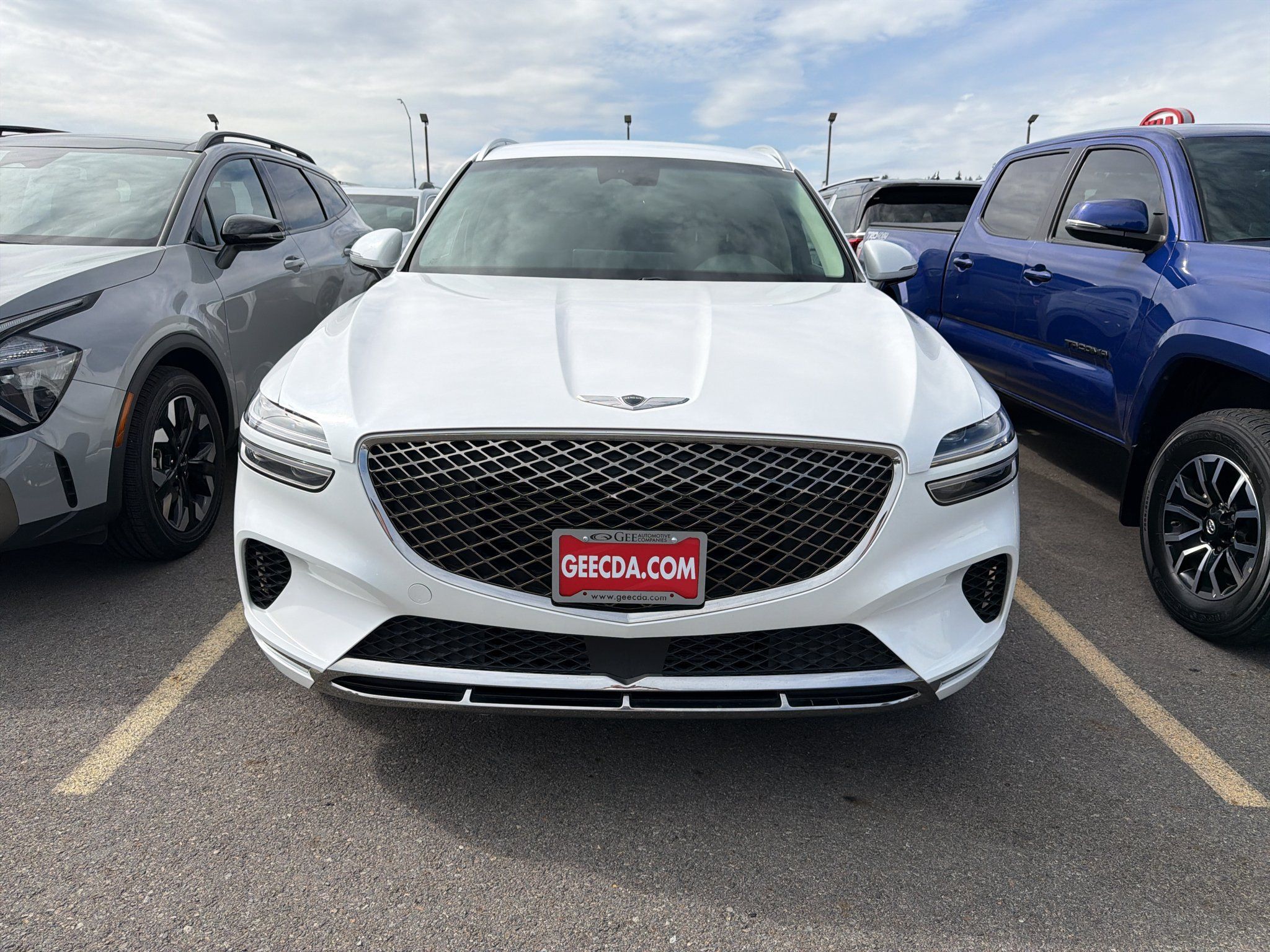 Used 2025 Genesis GV70 2.5T AWD/4WD image 2