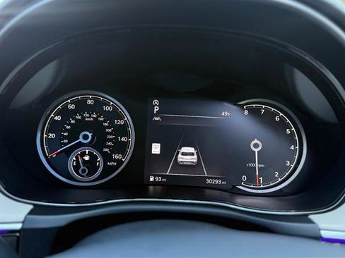 Used 2022 Genesis GV70 2.5T w/ Advanced Package image 32