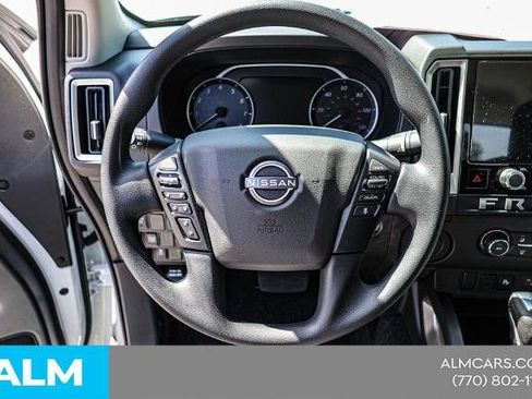 Certified 2025 Nissan Frontier SV RWD image 29