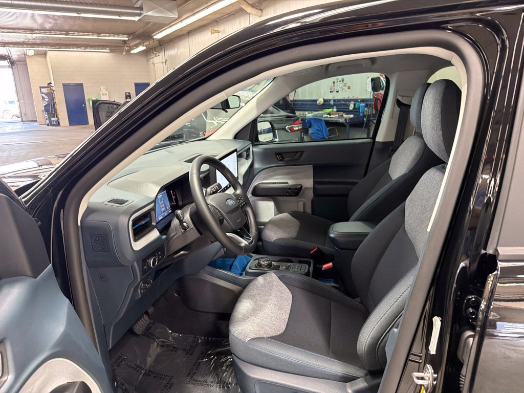 Used 2025 Ford Maverick XLT w/ XLT Luxury Package AWD/4WD image 14