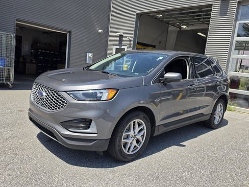 Used 2024 Ford Edge SEL AWD/4WD image 8