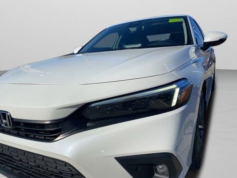 Used 2023 Honda Civic Touring image 33