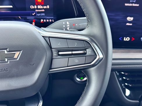 Used 2025 Chevrolet Tahoe Z71 image 25