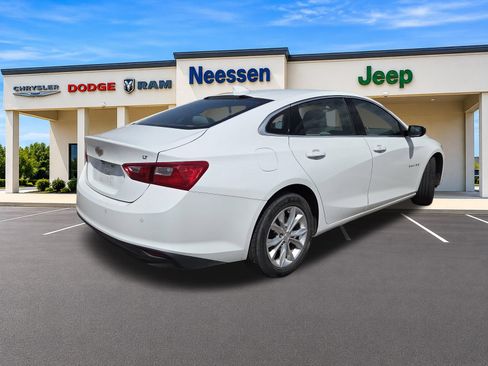 Used 2024 Chevrolet Malibu LT FWD image 7