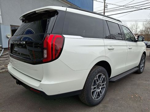 New 2025 Ford Expedition Active AWD/4WD image 5