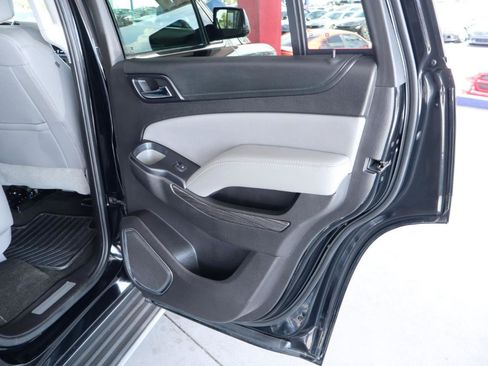 Used 2016 Chevrolet Tahoe LT w/ Luxury Package RWD image 36