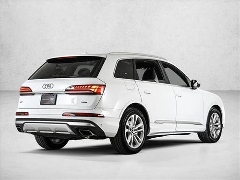 Certified 2025 Audi Q7 Premium Plus w/ Premium Plus Package image 5