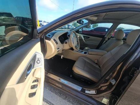 Used 2016 Nissan Altima 2.5 SL w/ Moonroof Package FWD image 7