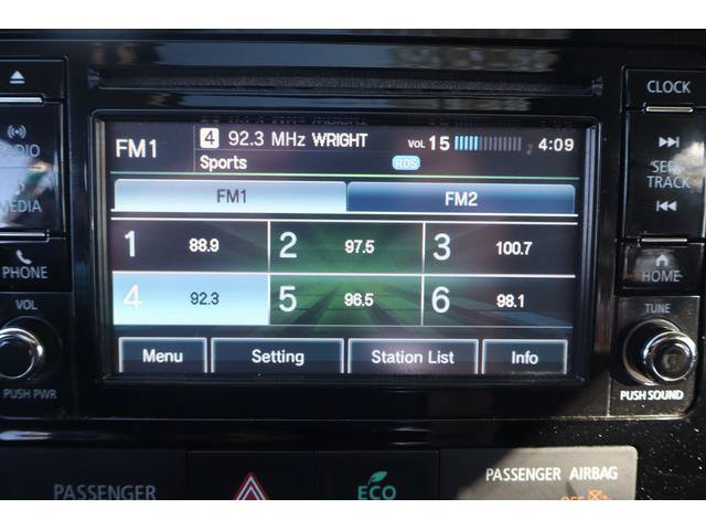 Used 2016 Mitsubishi Outlander SE AWD/4WD image 12