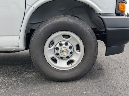 New 2025 Chevrolet Express 2500 w/ Driver Convenience Package image 11