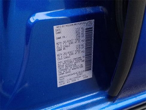 Used 2025 Nissan Frontier SV w/ SV Convenience Package image 29