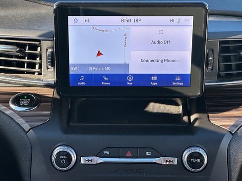 Used 2020 Ford Explorer Limited w/ Class III Trailer Tow Package image 15