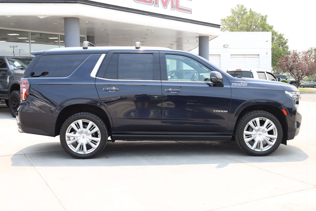 Used 2021 Chevrolet Tahoe High Country w/ Premium Package AWD/4WD image 7