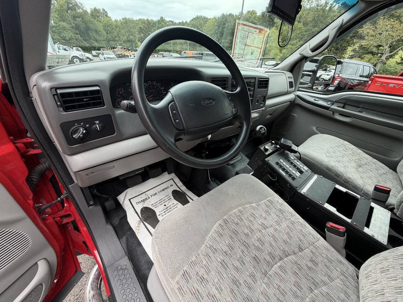 Used 1999 Ford F450 4x4 Regular Cab Super Duty image 56