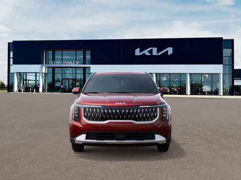 New 2026 Kia Carnival LXS image 2