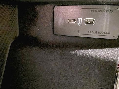 Certified 2024 Volvo XC90 B5 Core w/ Protection Package Premier image 34