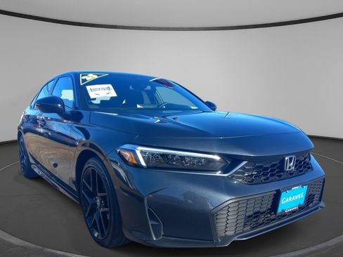 Used 2025 Honda Civic Sport image 9