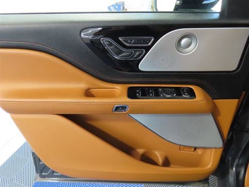 Used 2023 Lincoln Aviator Black Label Grand Touring w/ Class IV Trailer Tow Package image 18