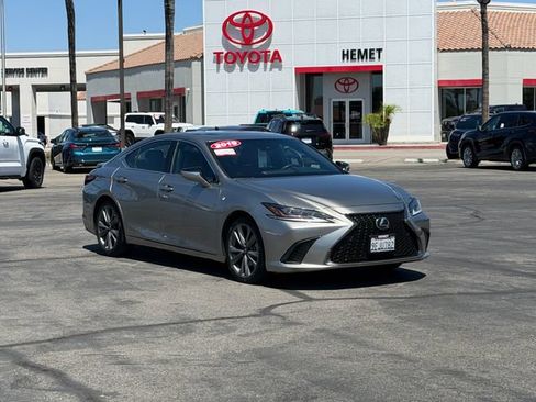 Used 2019 Lexus ES 350 F Sport FWD image 3