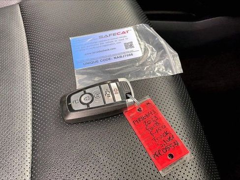 Used 2023 Ford F150 Lariat image 11