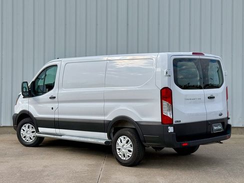 Certified 2025 Ford Transit 250 Low Roof w/ Exterior Upgrade Package RWD image 4