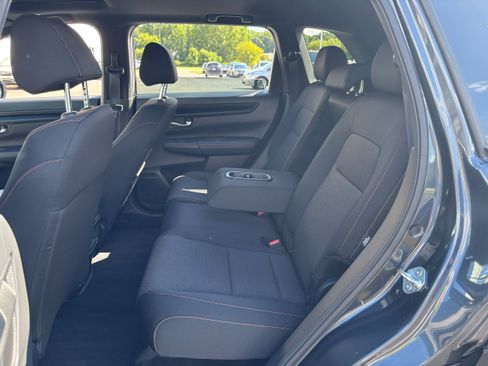 Used 2024 Honda CR-V Sport image 11