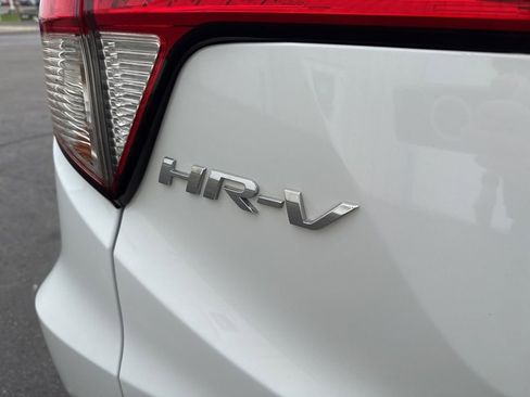 Certified 2022 Honda HR-V EX-L image 11