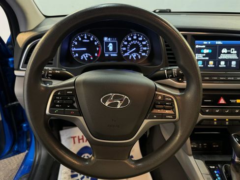 Used 2018 Hyundai Elantra SEL FWD image 17