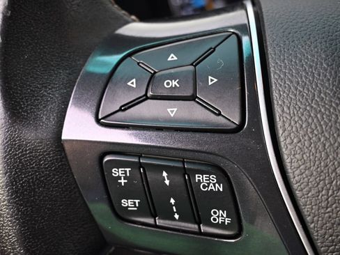 Used 2016 Ford Explorer Platinum AWD/4WD image 35