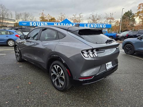 Used 2021 Ford Mustang Mach-E Premium image 7