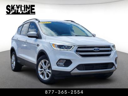 Used 2017 Ford Escape SE w/ SE Leather Comfort Package