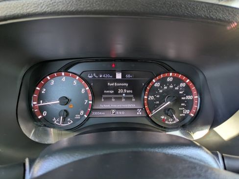 Used 2023 Nissan Frontier PRO-4X w/ Pro-4X Premium Package AWD/4WD image 11
