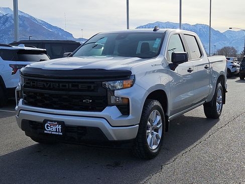 Used 2022 Chevrolet Silverado 1500 Custom image 8