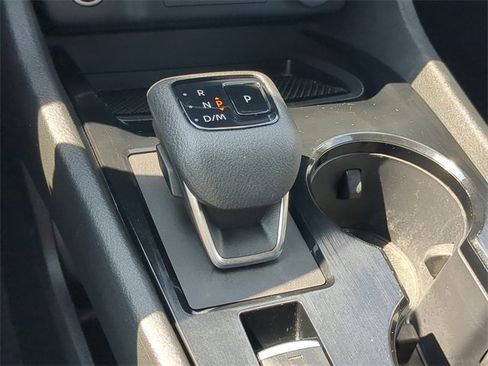 Used 2021 Nissan Rogue S image 24