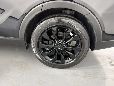 Used 2020 Kia Sorento EX FWD image 5
