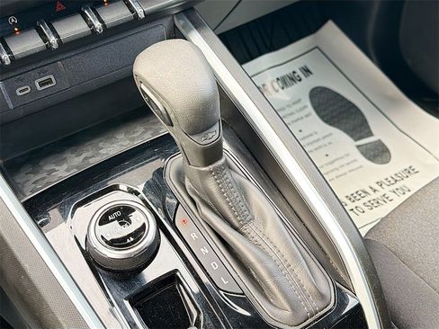 Used 2024 Chevrolet Colorado Trail Boss w/ Advanced Trailering Package image 17