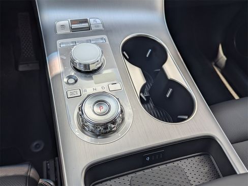 Used 2026 Genesis GV70 2.5T Advanced image 22