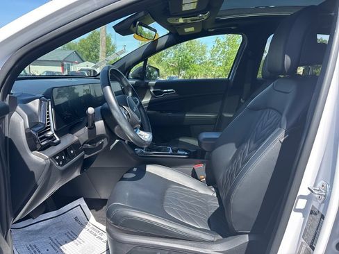 Used 2023 Kia Sportage X-Line w/ X-Line Premium Package AWD/4WD image 12