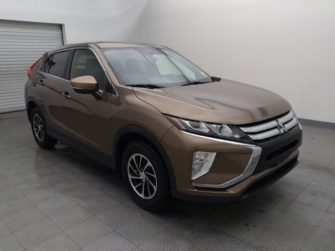 Used 2020 Mitsubishi Eclipse Cross ES image 13