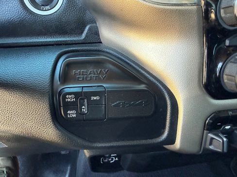 Used 2020 RAM 3500 Laramie image 19