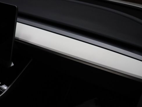 Used 2020 Tesla Model 3 Performance image 59