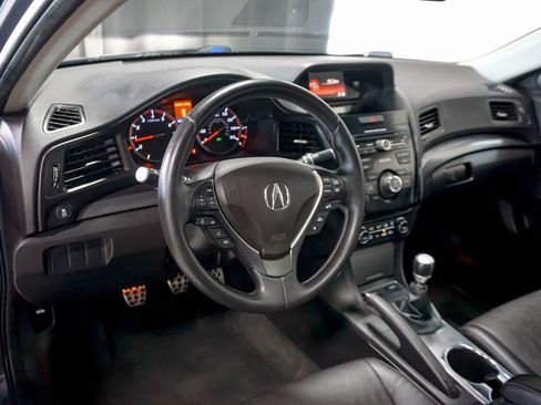 Used 2014 Acura ILX w/ Premium Package FWD image 10