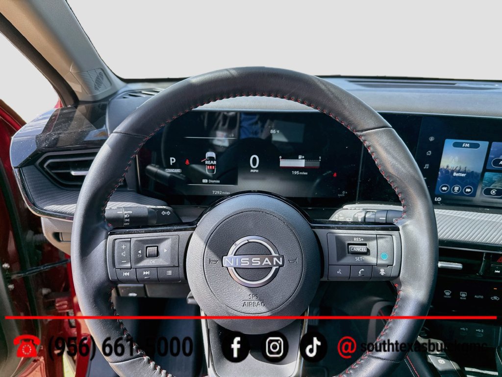 Used 2025 Nissan Kicks SR FWD image 14